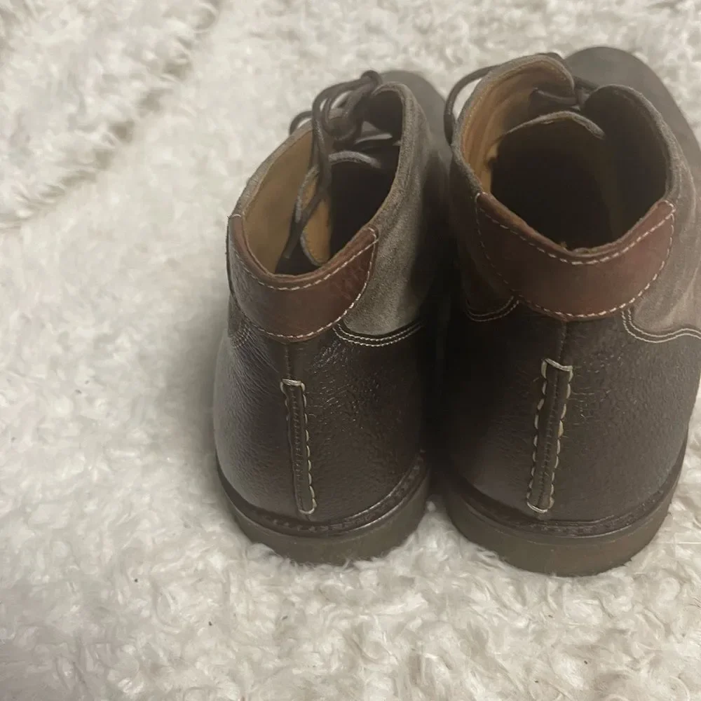 Johnston & Murphy lace up Boots leather Suede  Brown pebble leather trim SZ10.5M